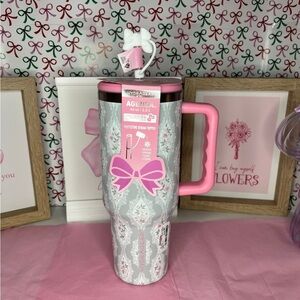 HYDRAGEAR Floral Coquette Grey Lace Stainless Steel Tumbler 40oz